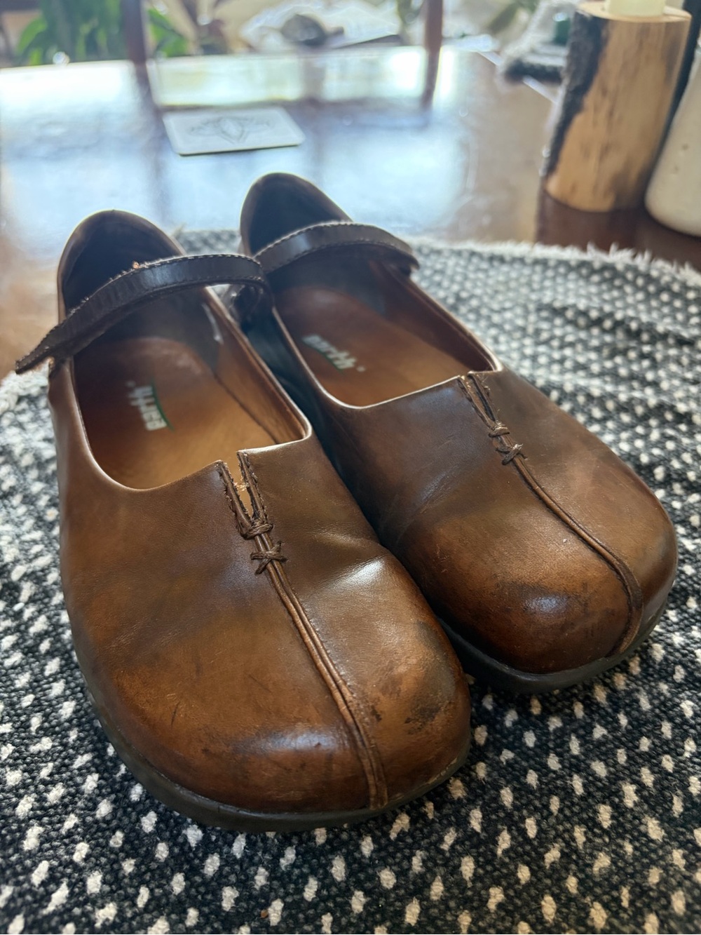 Earth Solar Coffee Leather Mary Jane Negative Heel Shoes 6.5B - Picture 9 of 10